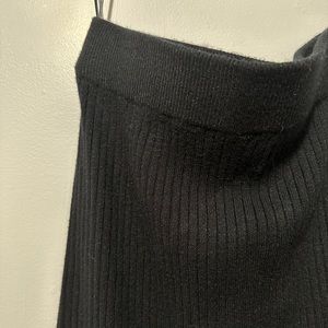 NWT Ribbed MIDI Sweater Skirt